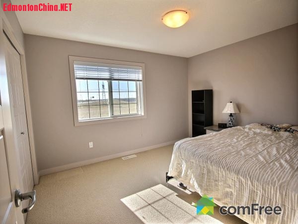 bedroom-2-condo-for-sale-terwillegar-south-alberta-big-4238508.jpg