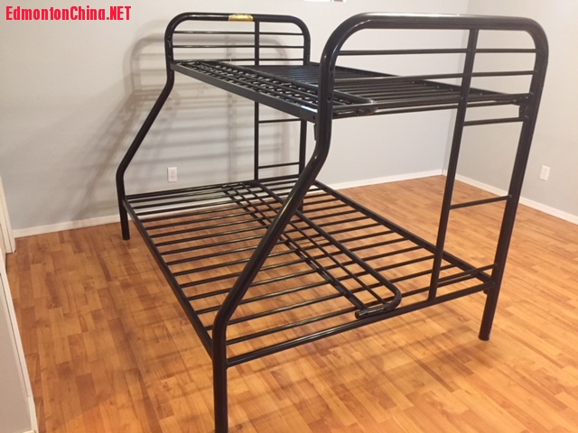 Full Bunk Bed, $80.JPG