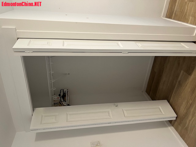 06 Closet in Bedroom.jpg